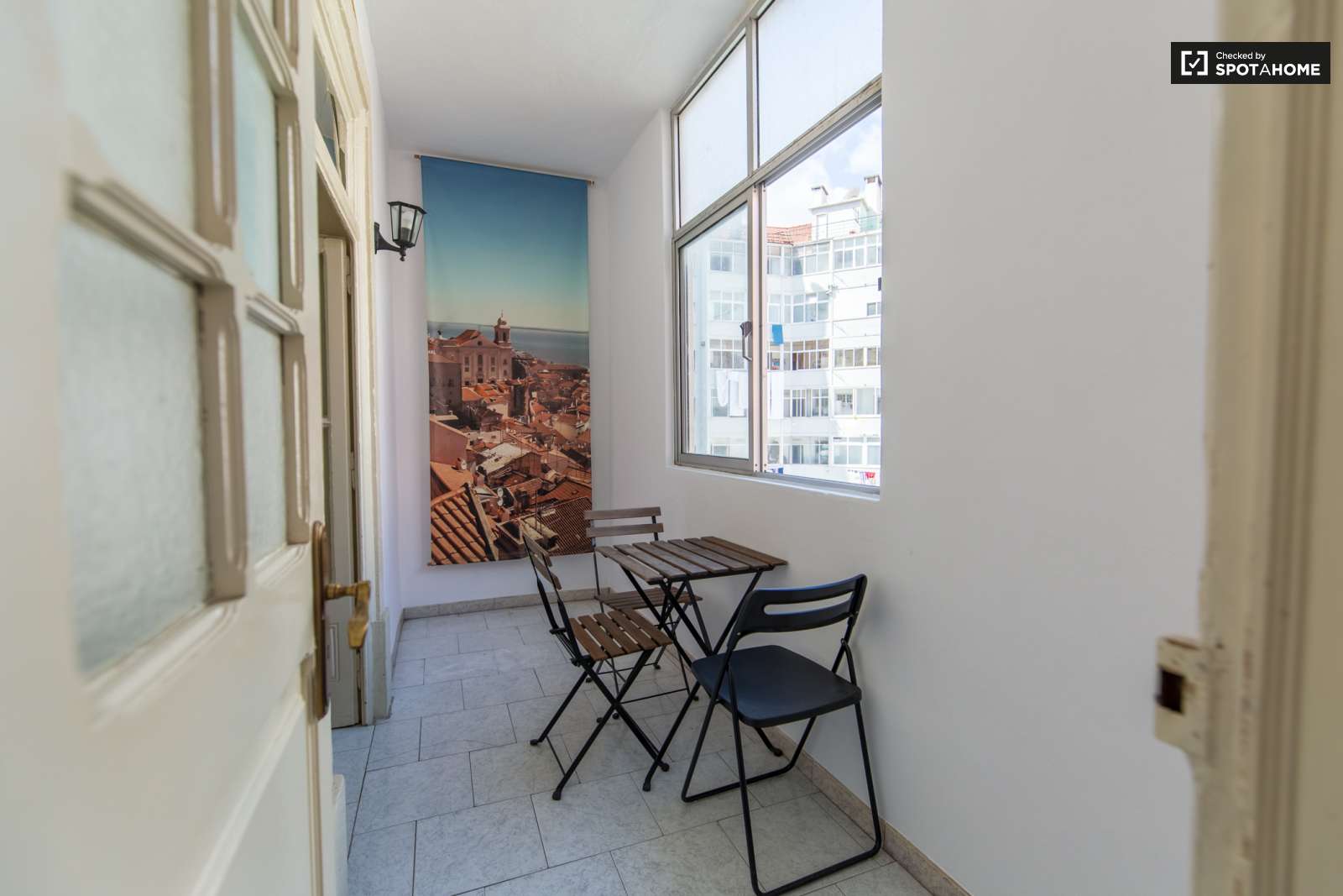 Single Room 10 min Lisbon City Center!