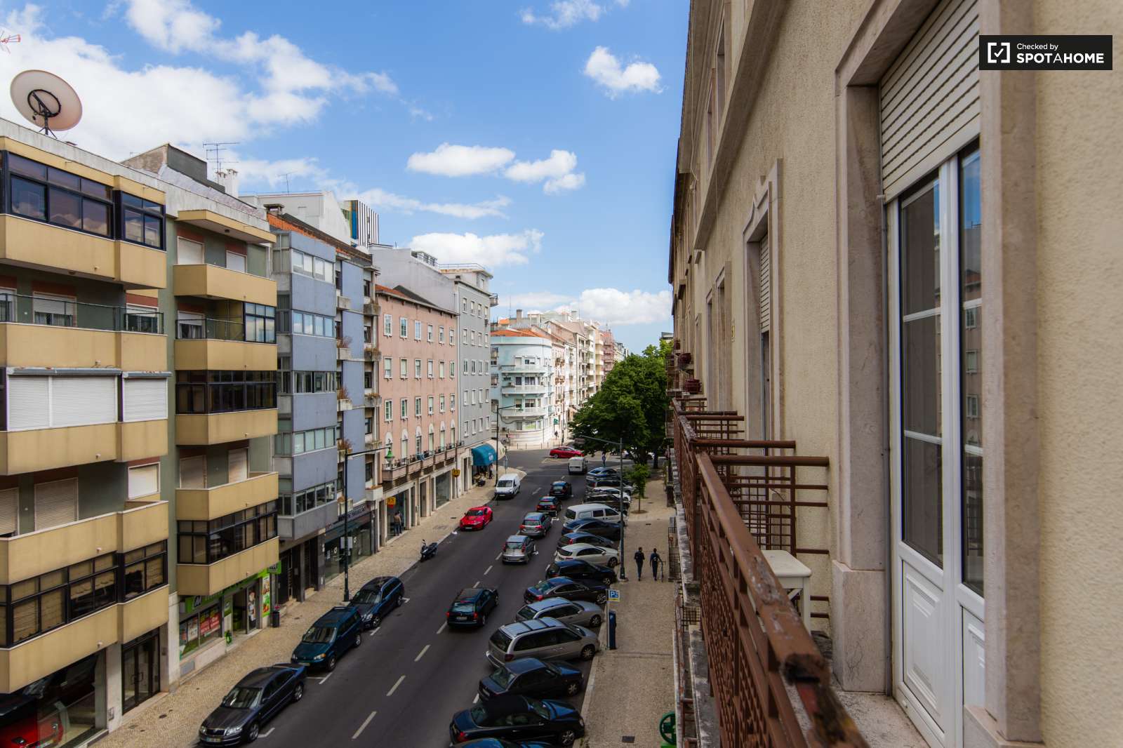 Apartamento com 2 quartos perto de Santa Apolónia