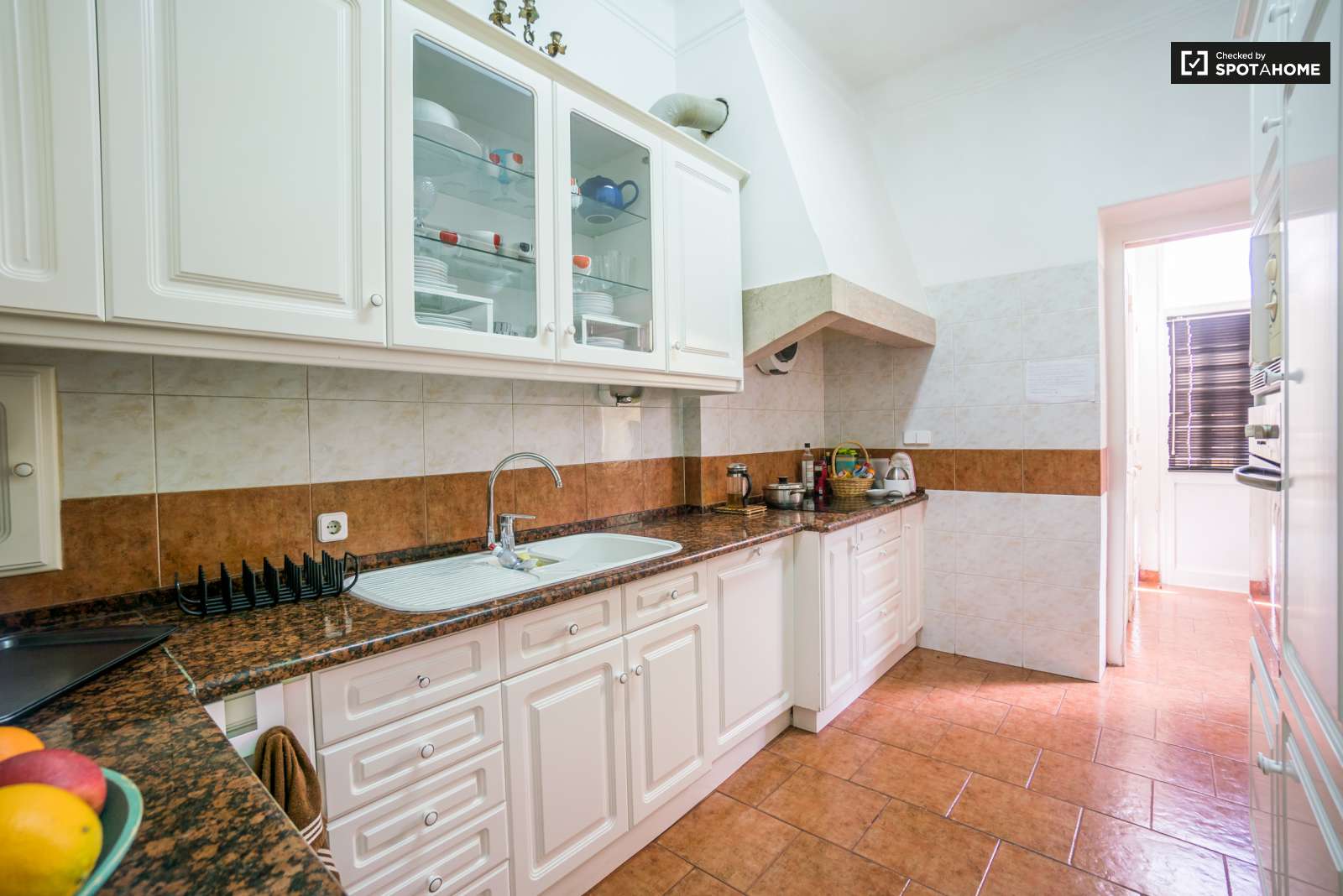 Room in Campo de Ourique, near Mercado Campo Ourique