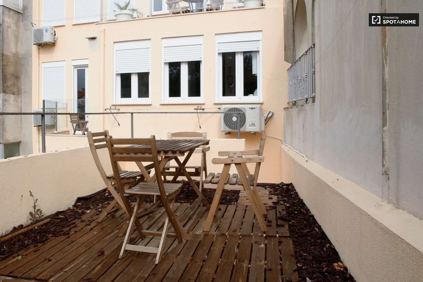 1-bedroom apartment for rent in Estrela