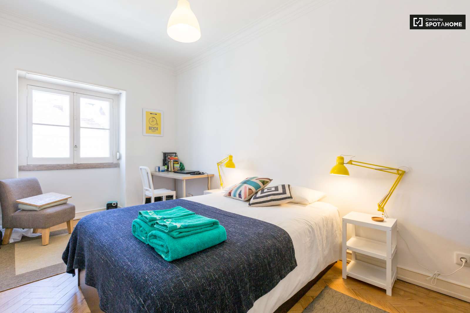 Quarto em apartamento zona nobre cidade Lisboa a 3 minutos do Instituto Superior Técnico