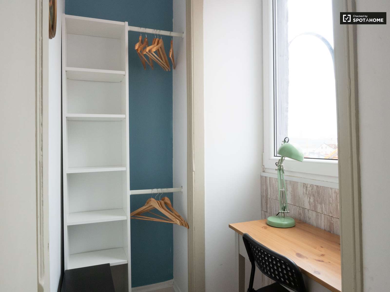 Charming 2-bedroom apartment for rent in Estrela