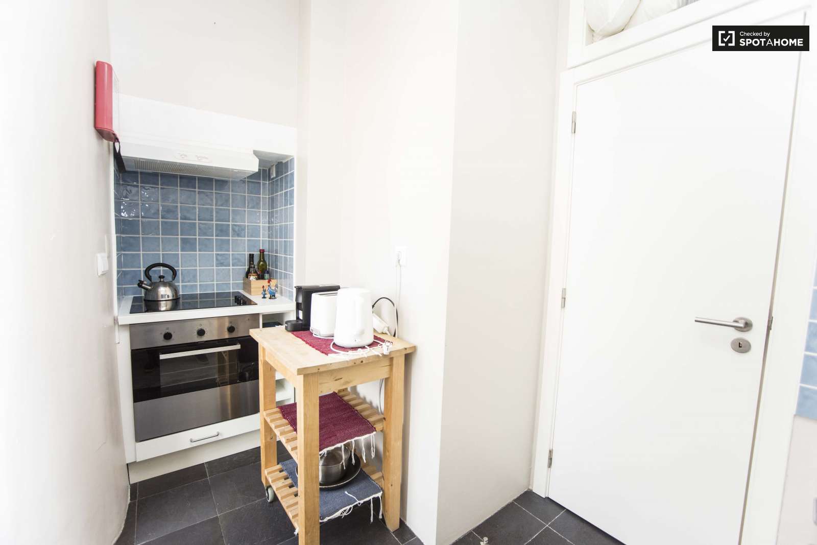 2-bedroom apartment for rent in Arroios