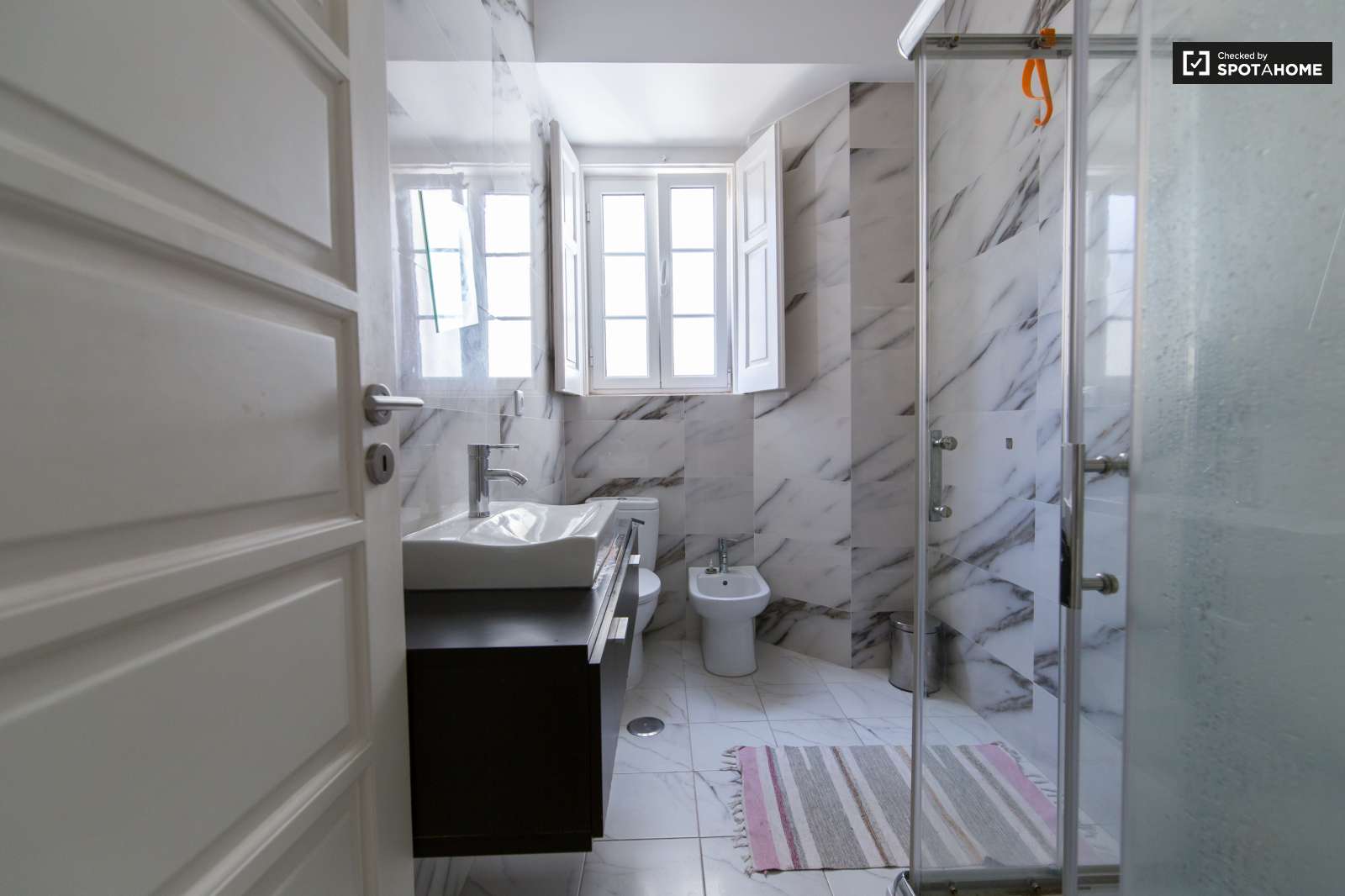 Single Excellent Room For Rent In Alameda