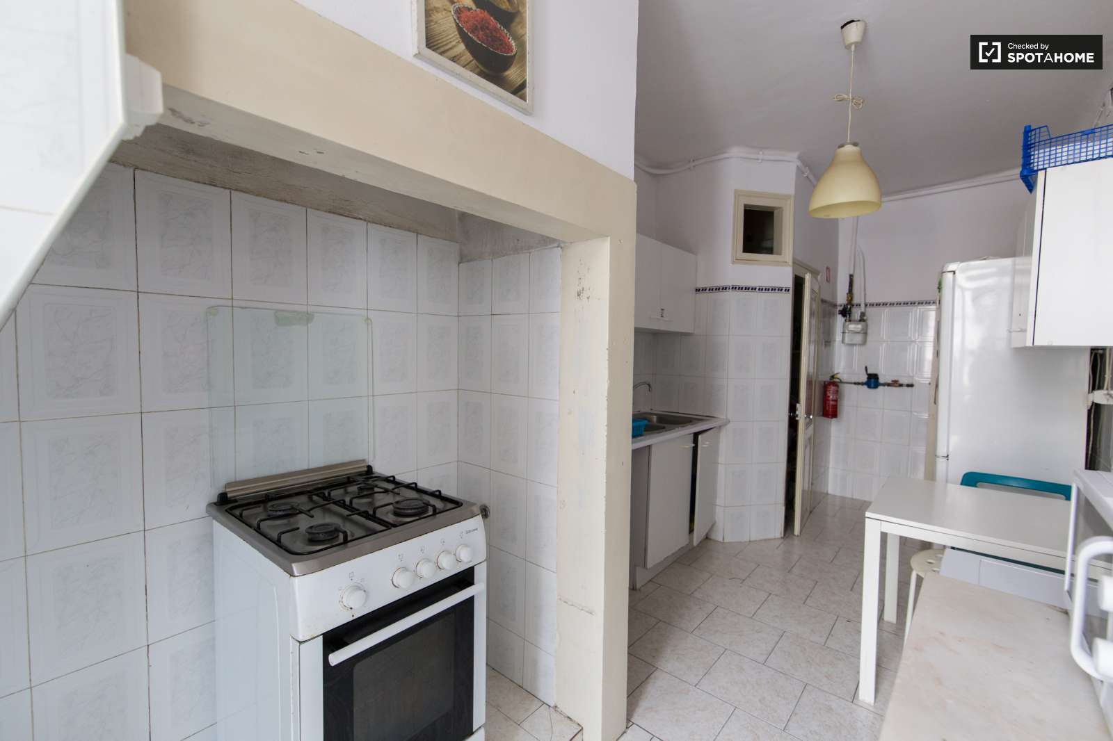 Single Room 10 min Lisbon City Center!