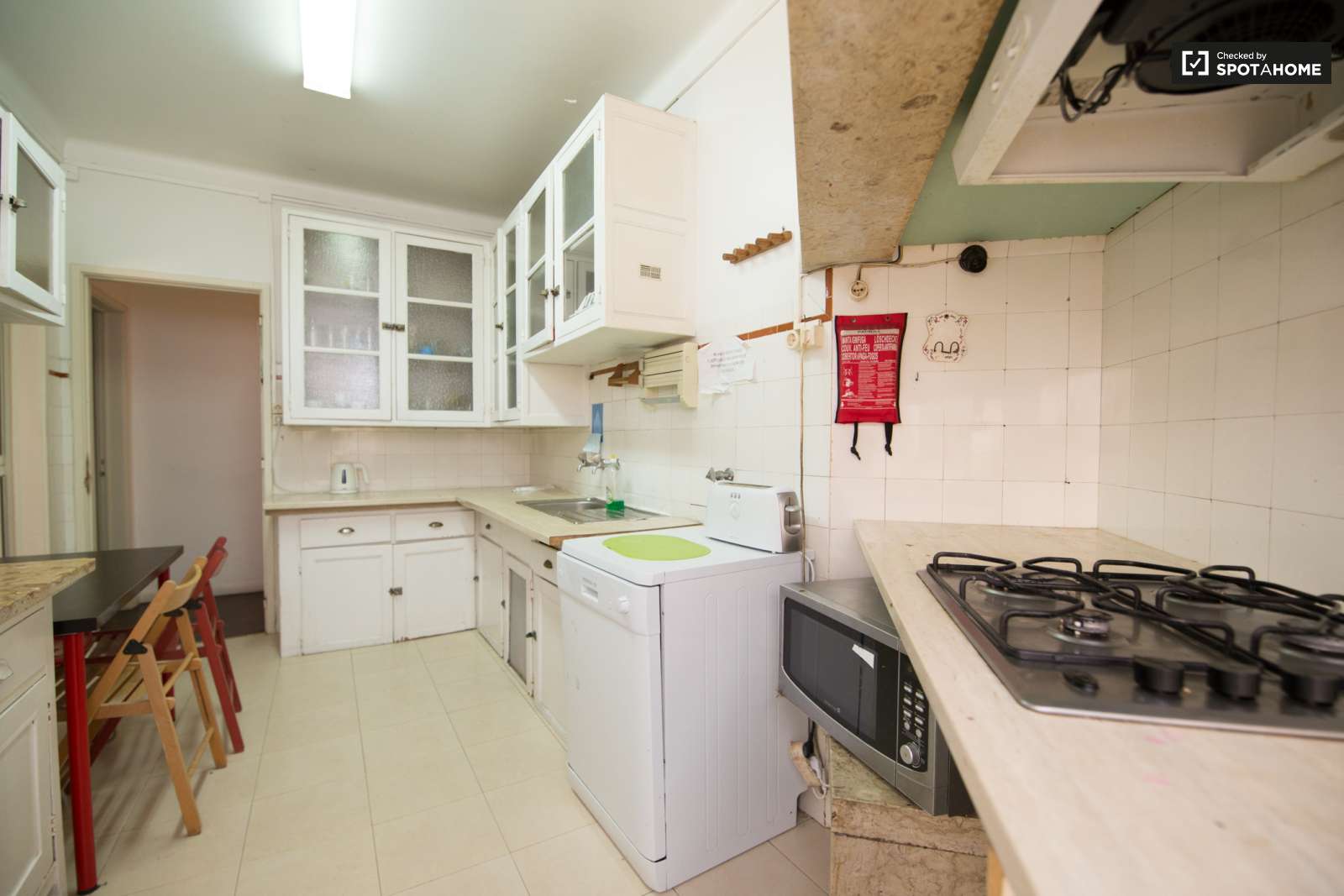 Fantastico Quarto Com Vista Sobre o Tejo e Ponte 25 Abril