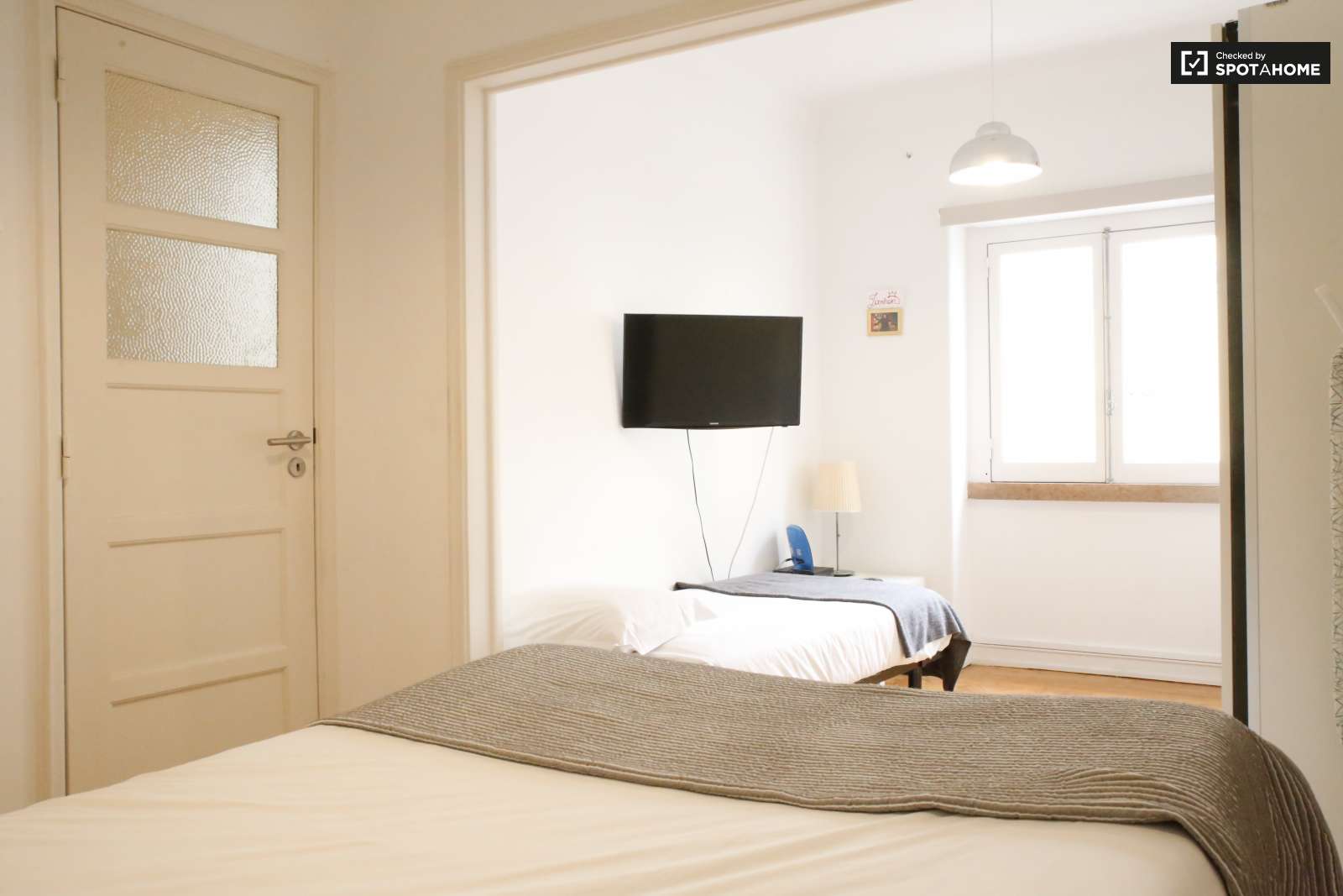 1-bedroom apartment for rent in Penha de França