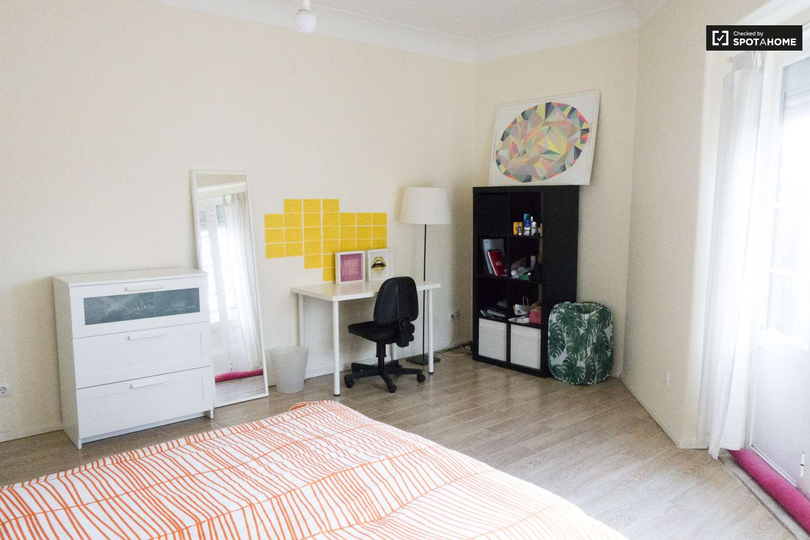 Quarto Espaçoso e Confortavel no Distrito de Lisboa