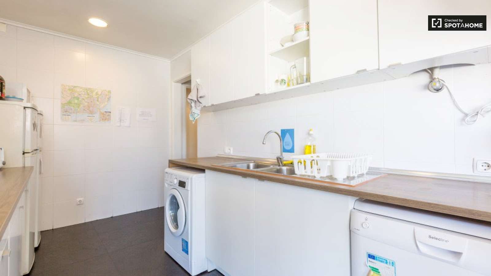 Quarto duplo para estudantes nas águas livres