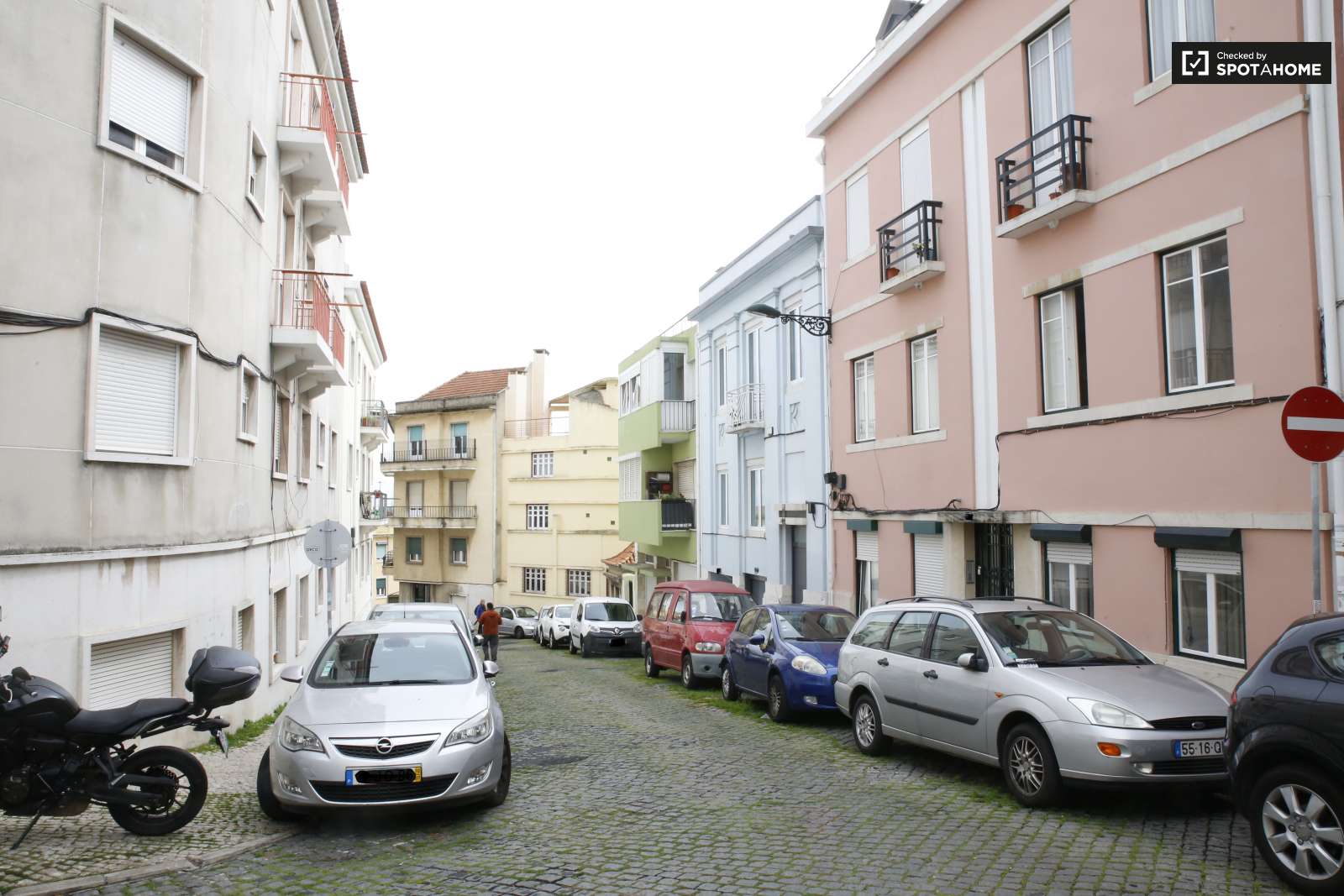 1-bedroom apartment for rent in Penha de França