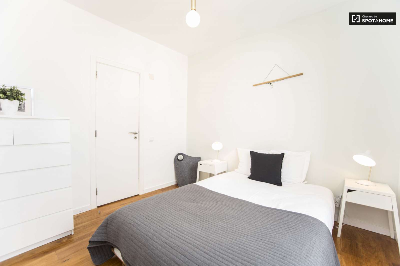 2-bedroom apartment for rent in Arroios