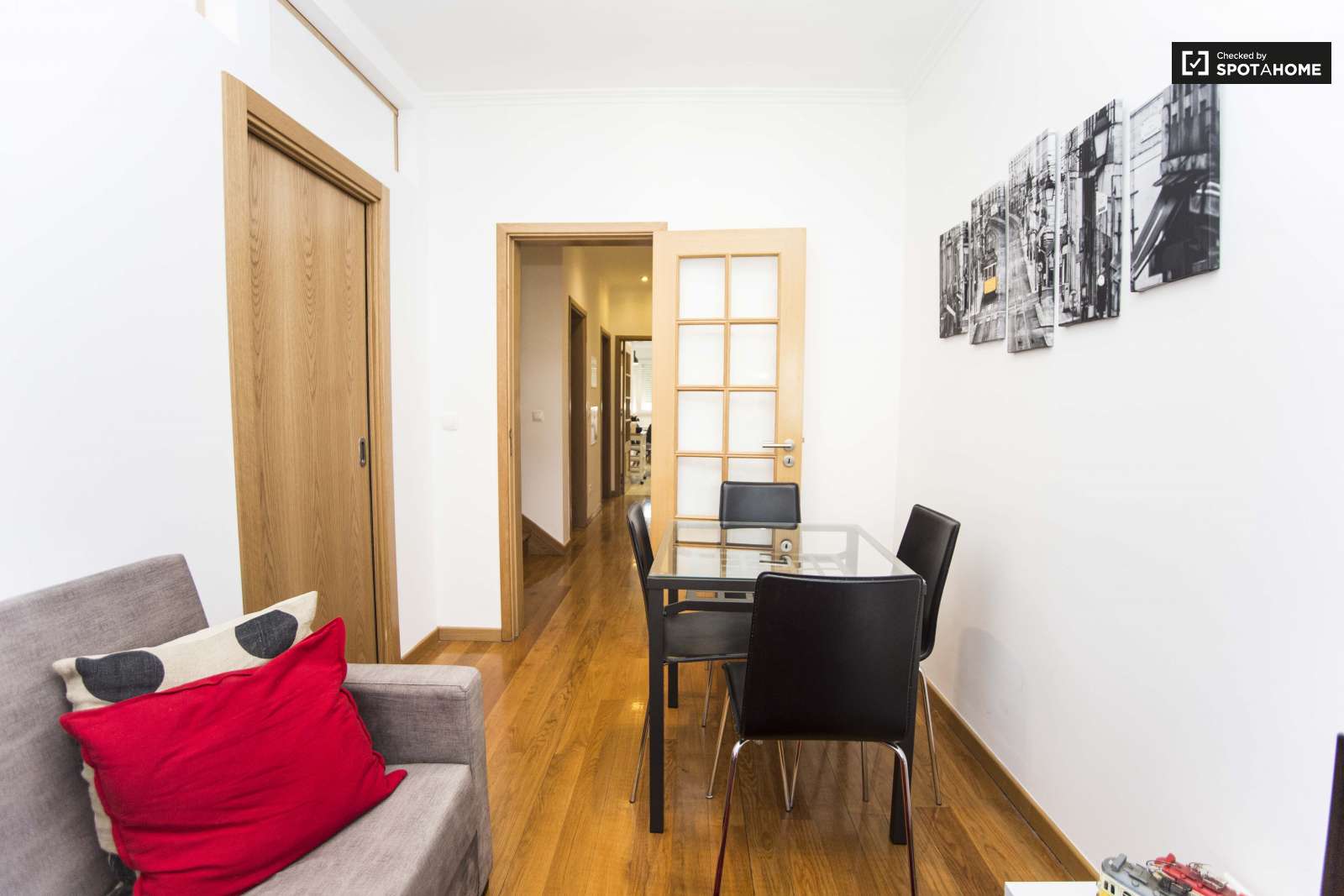 Double room near Estrela in an exclusive apartment for Erasmus Students