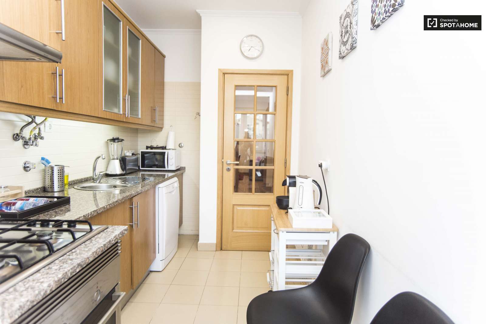 Double room near Estrela in an exclusive apartment for Erasmus Students