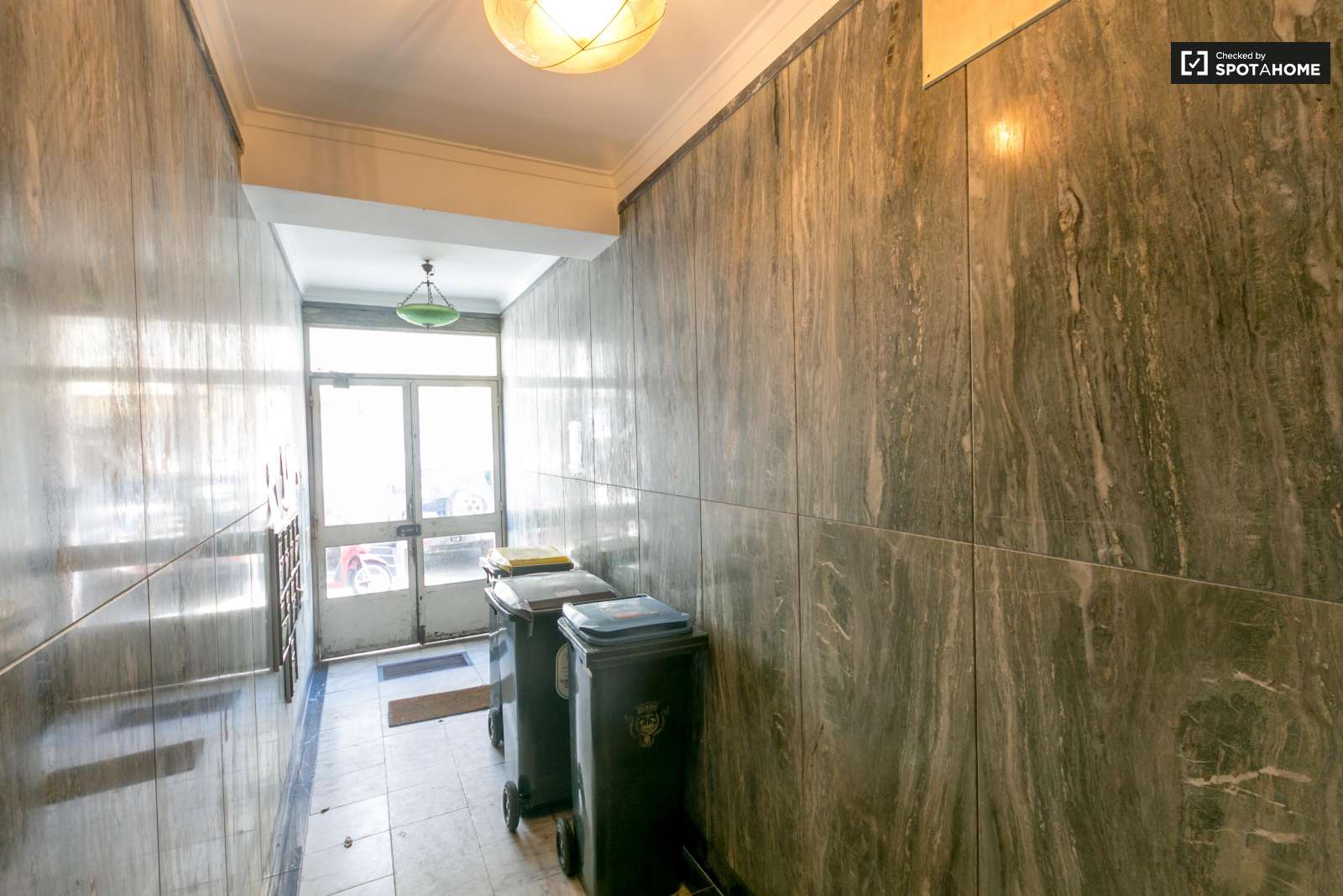 Quarto Acolhedor e Confortavel em Zona Priveligiada de Lisboa