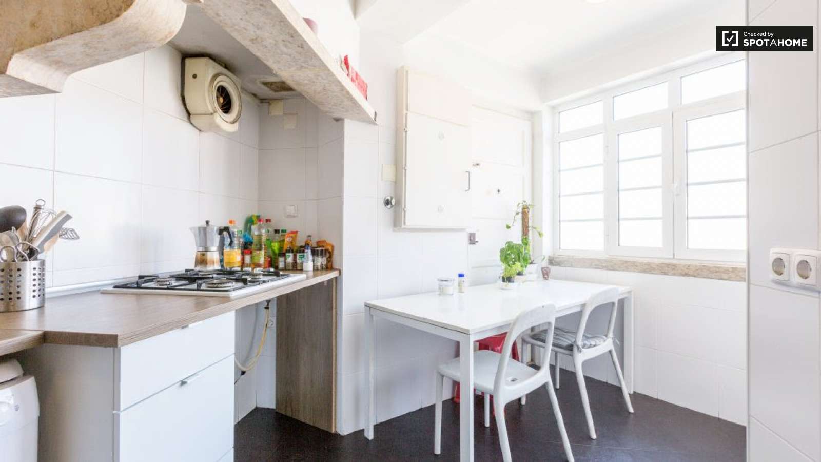 Quarto duplo para estudantes nas águas livres