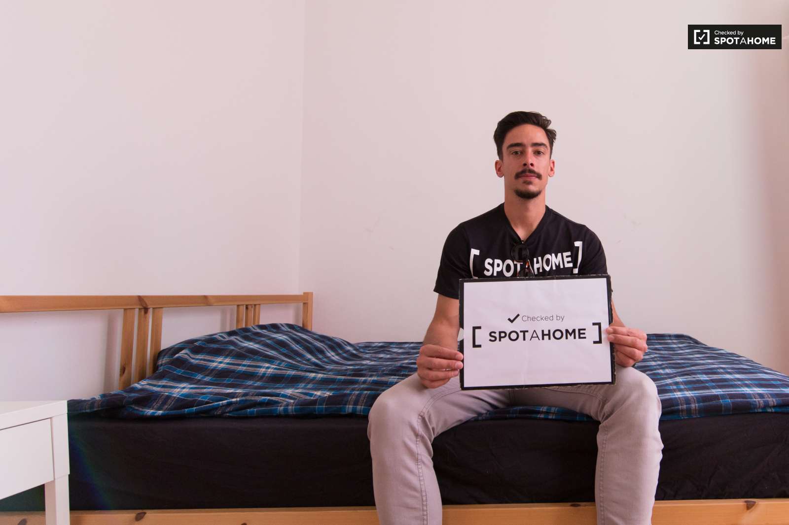 Apartamento com 2 quartos perto de Santa Apolónia