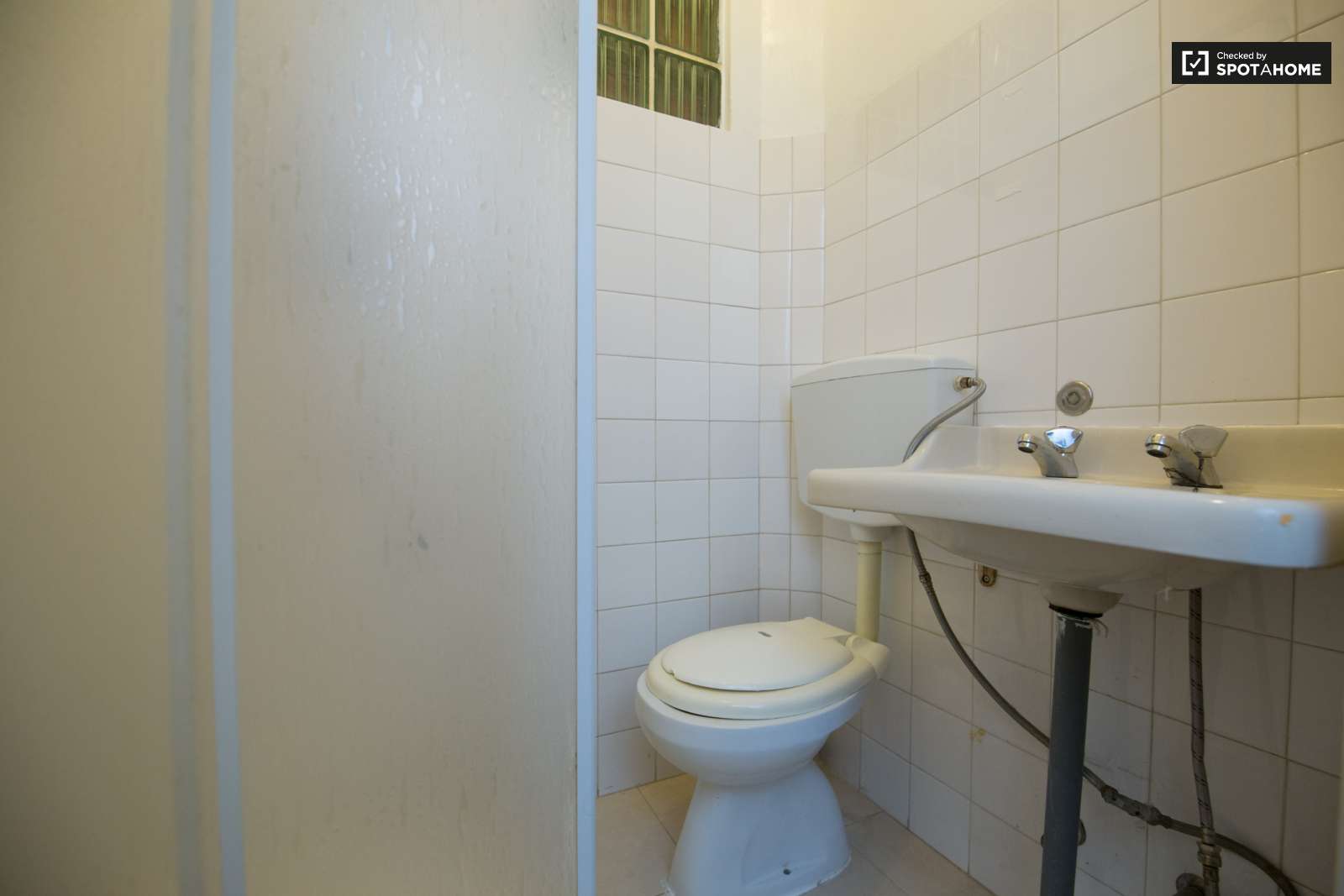 Fantastico Quarto Com Vista Sobre o Tejo e Ponte 25 Abril