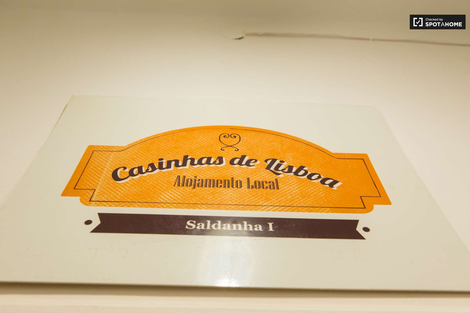 Single Room 10 min Lisbon City Center!