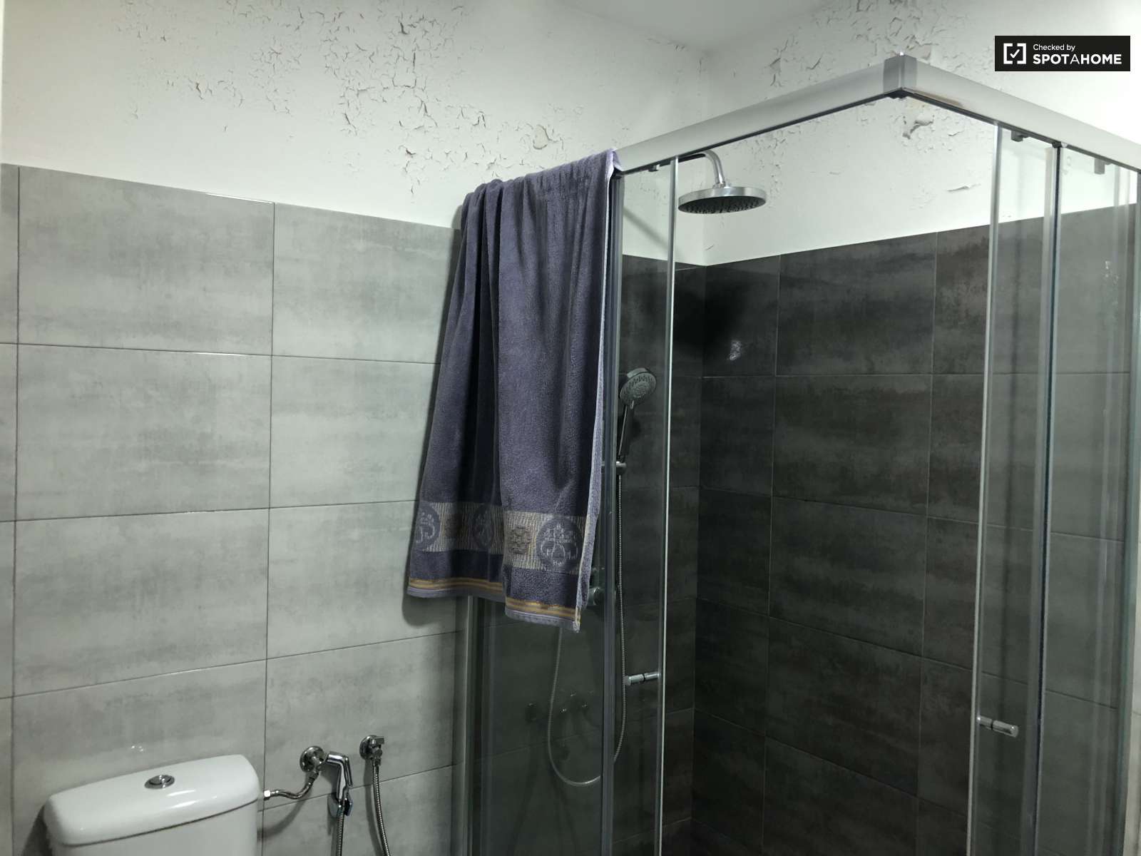 Quartos na Lapa com vista (ISEG, IADE, ISA)