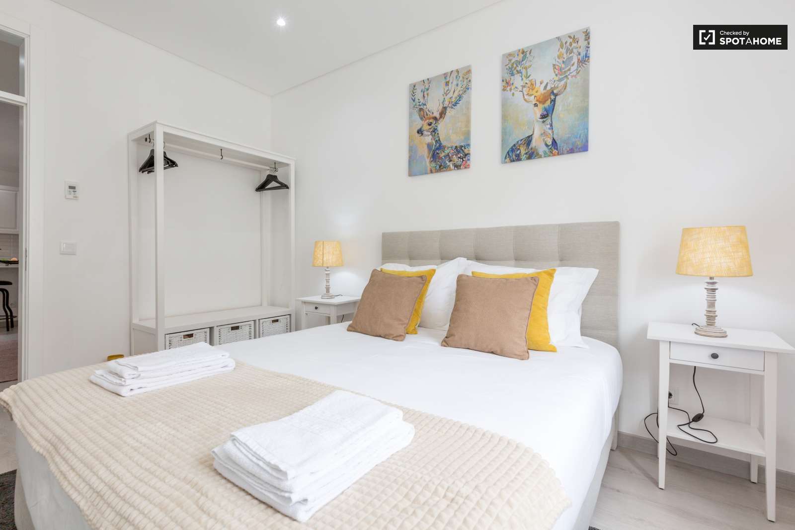 Cozy 1-bedroom apartment for rent near Metro in Olaias