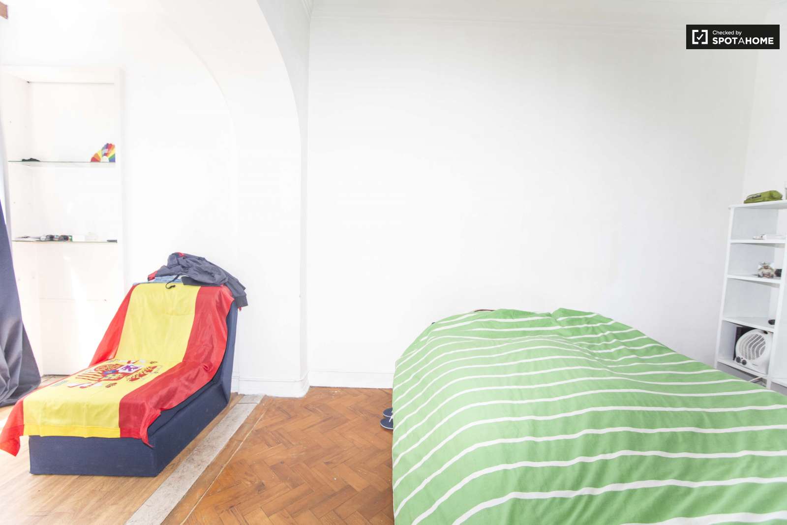Room for rent to students in the center of Lisbon