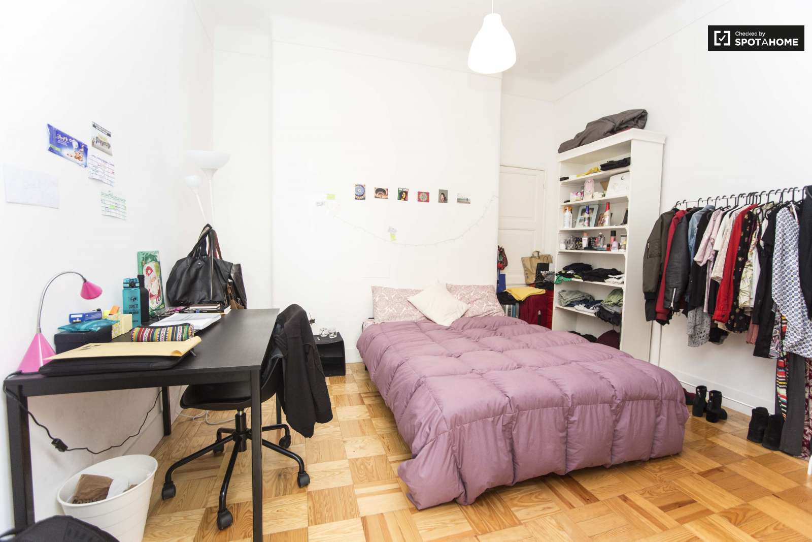 double room next LARANJEIRO METRO, ALMADA, LISBON