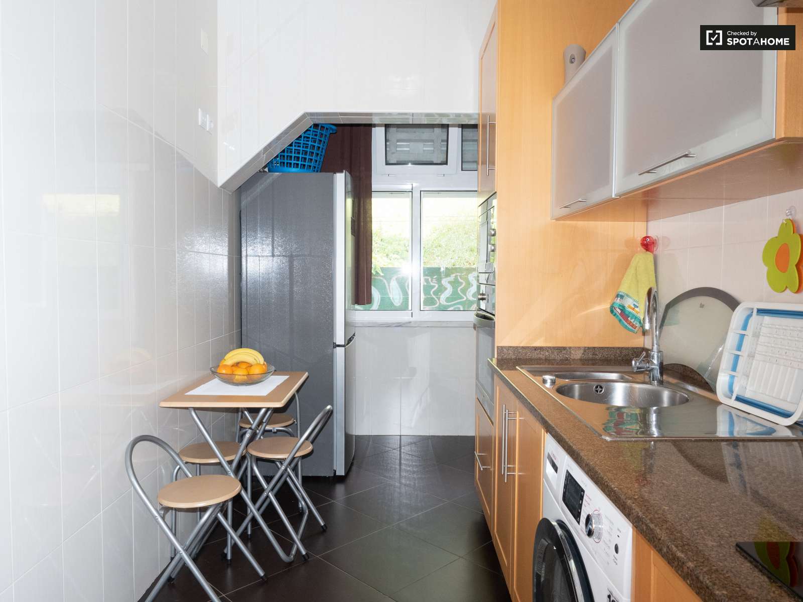 Stylish 1-bedroom apartment for rent in Lumiar