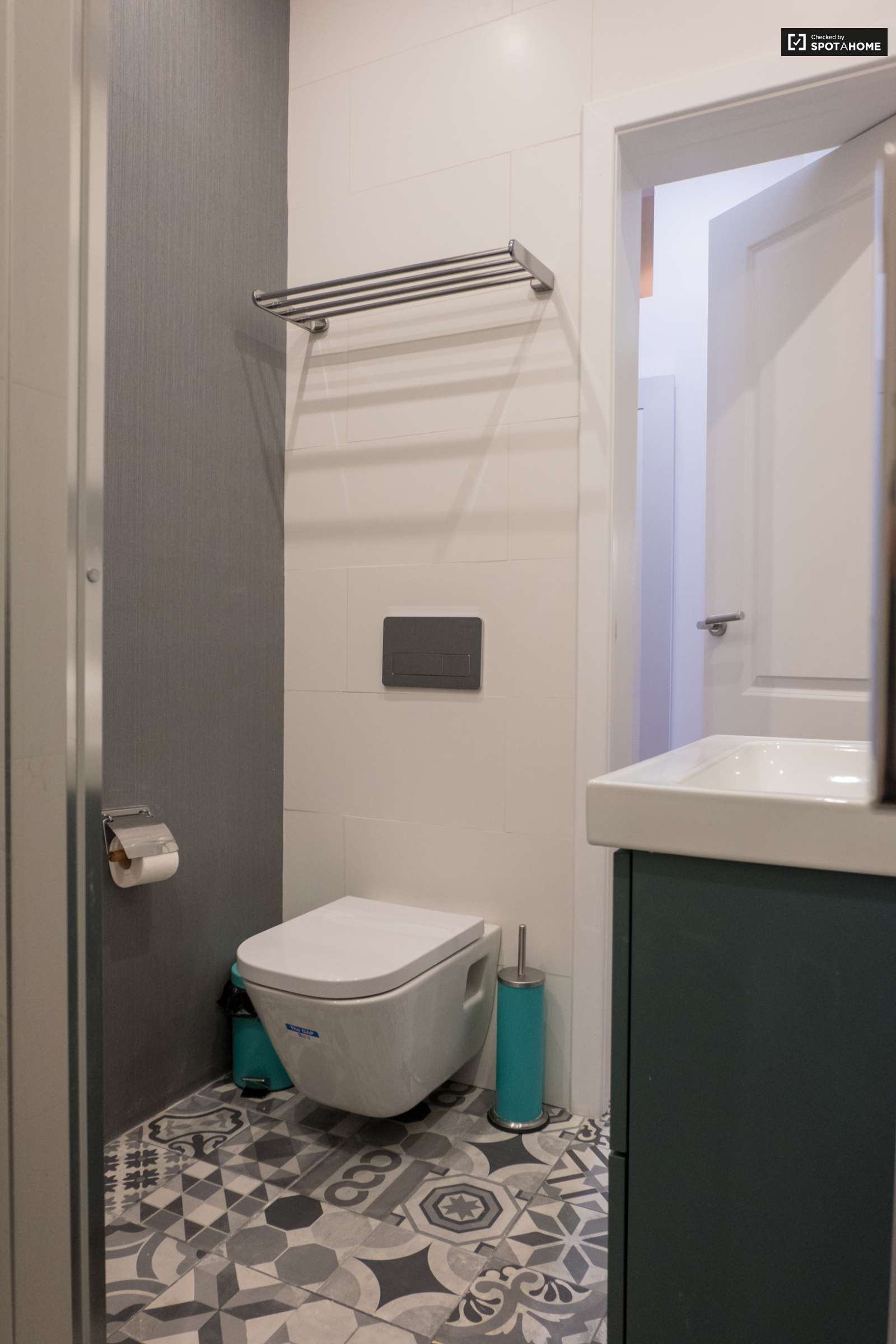 2-bedroom apartment for rent in Bairro Alto