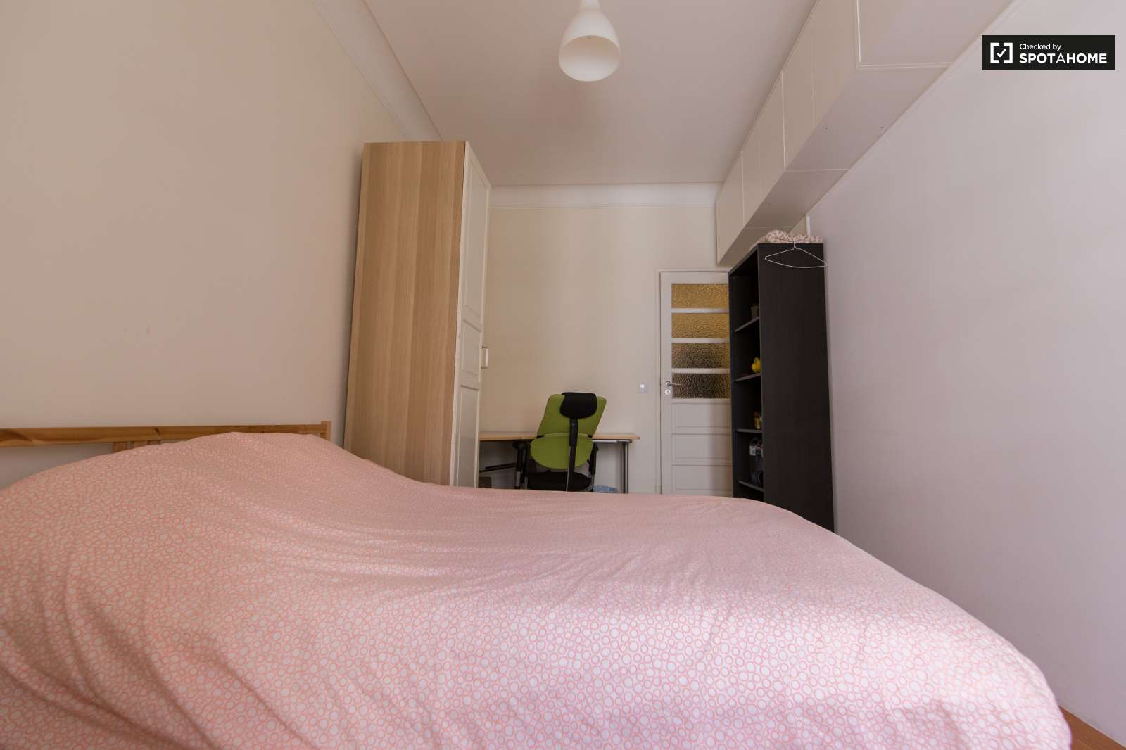 Single Excellent Room For Rent In Alameda