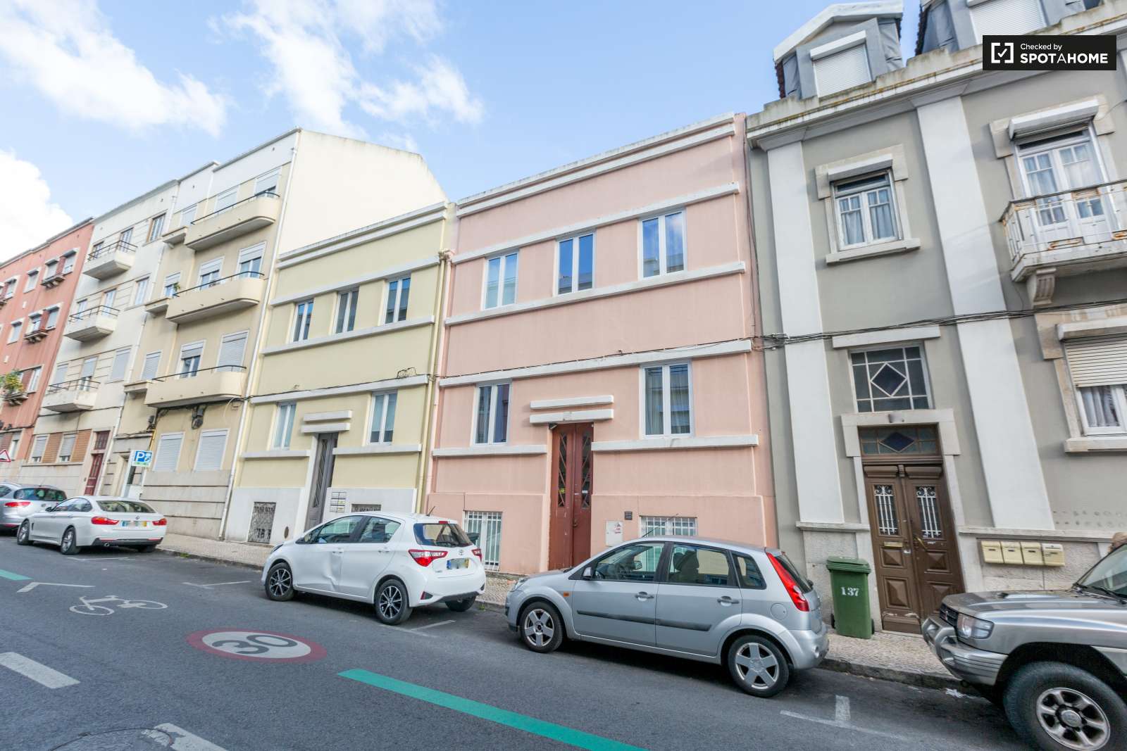 Cosy 2-bedroom apartment for rent in Avenidas Novas