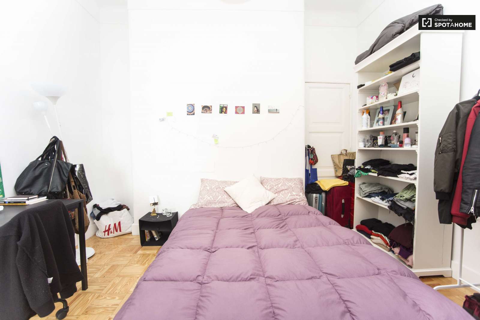 double room next LARANJEIRO METRO, ALMADA, LISBON