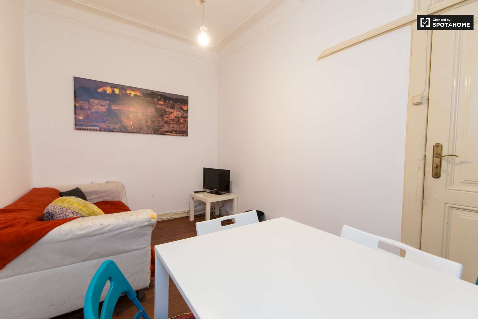 Single Room 10 min Lisbon City Center!