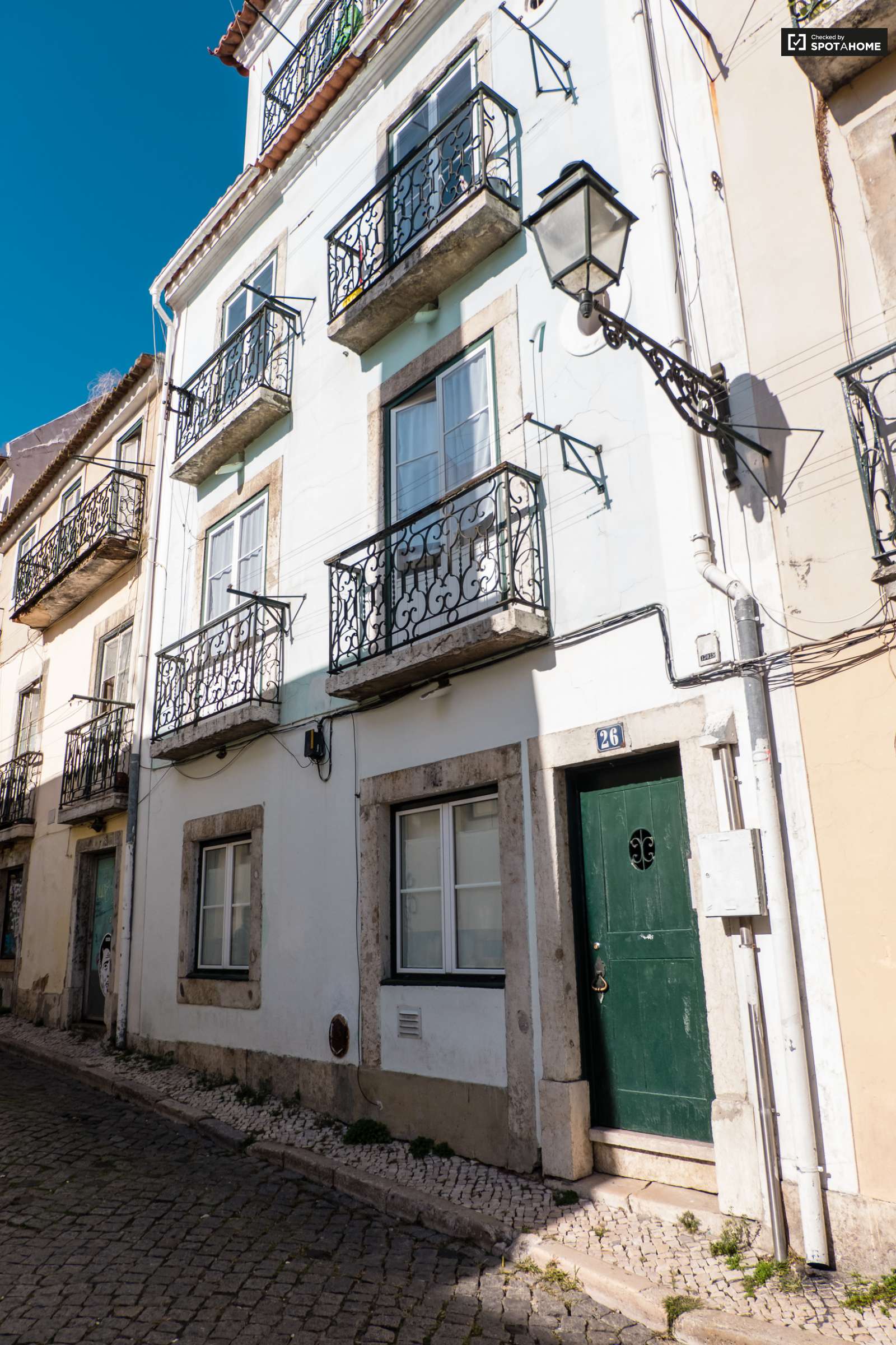 2-bedroom apartment for rent in Bairro Alto
