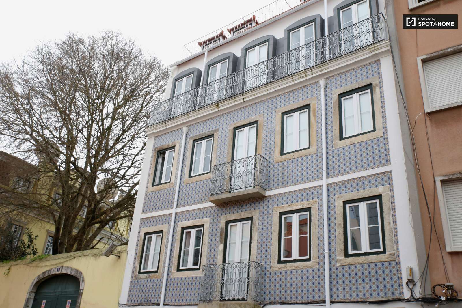 1-bedroom apartment for rent in Estrela