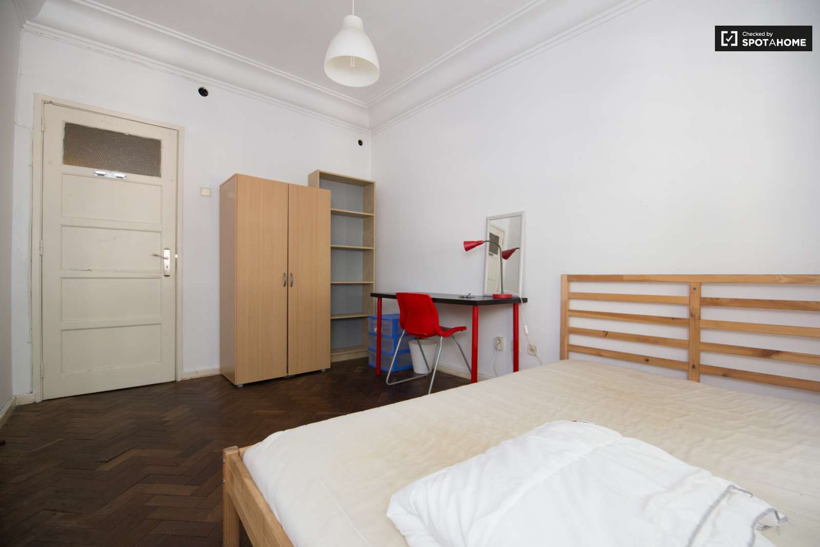 Fantastico Quarto Com Vista Sobre o Tejo e Ponte 25 Abril