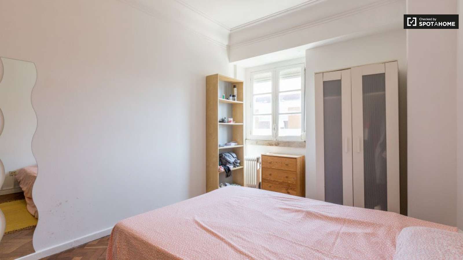 BIG ROOM IN AMOR, SEIXAL_ LISBOA