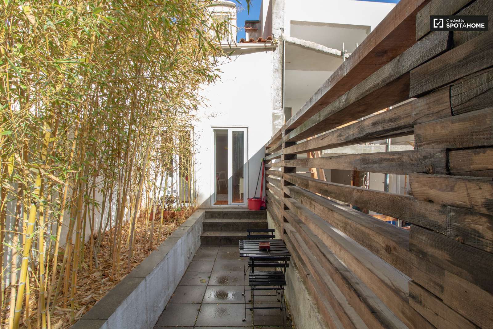 2-bedroom apartment for rent in Santo António