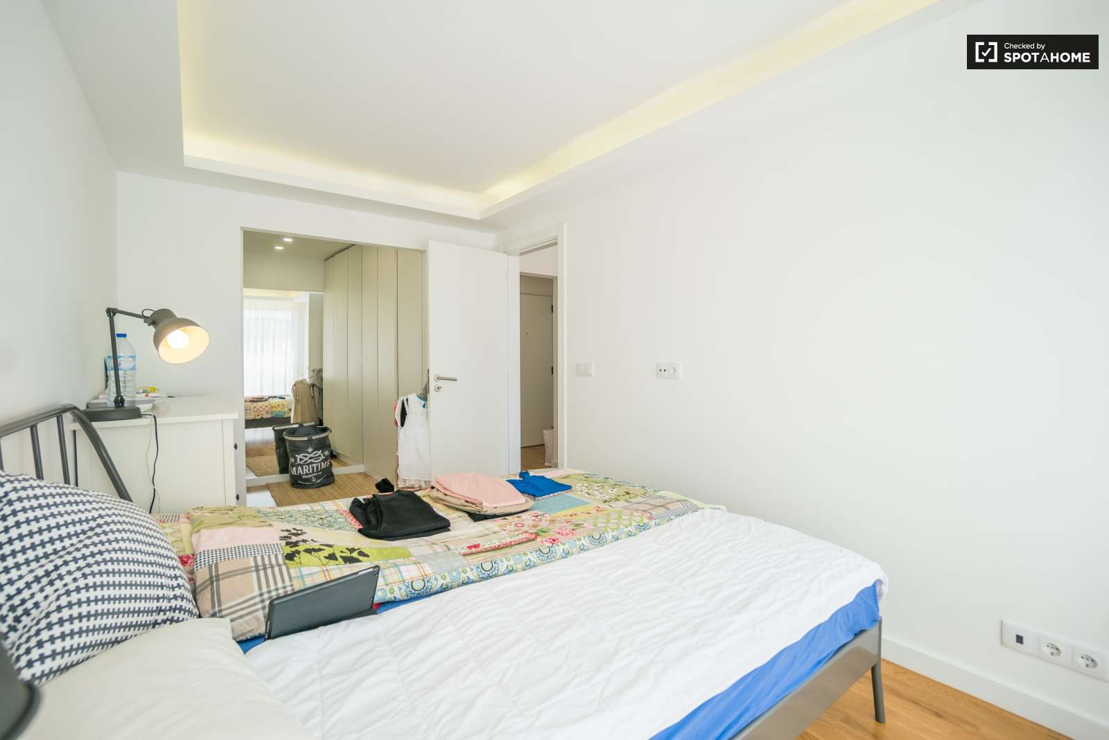 Terrific 1-bedroom apartment for rent near Instituto Superior Técnico in Arroios, Lisbon