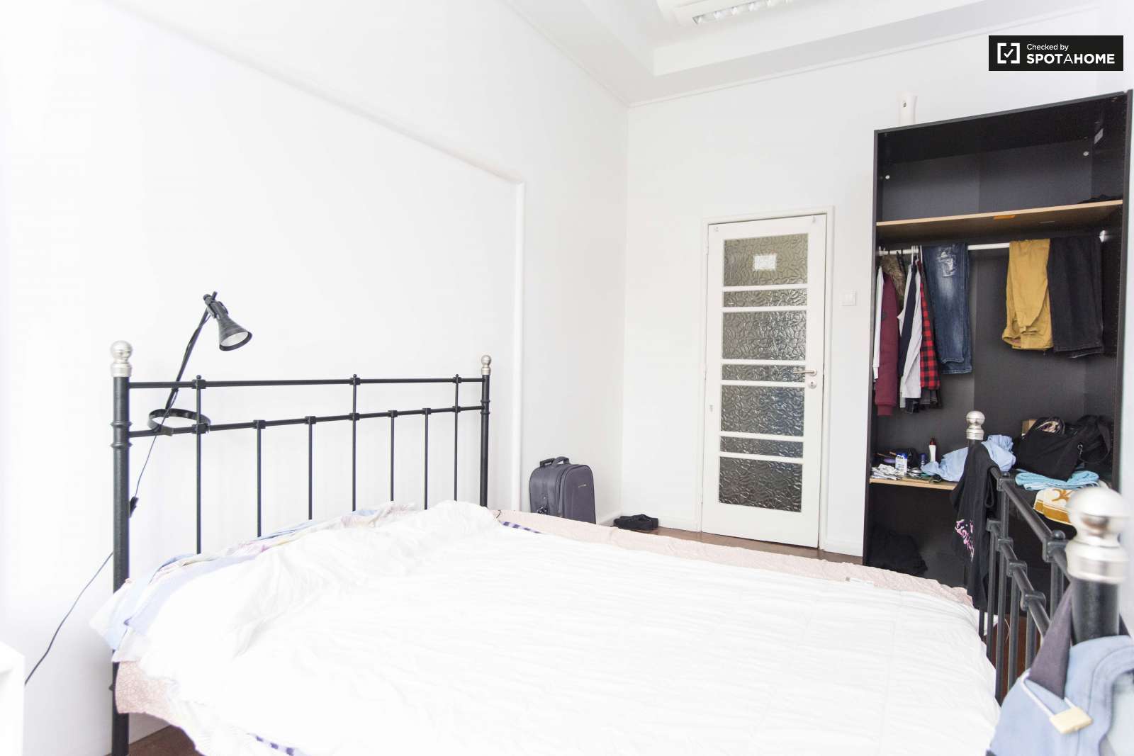 Carcavelos-Lisbon/Surf Beach Large bedroom