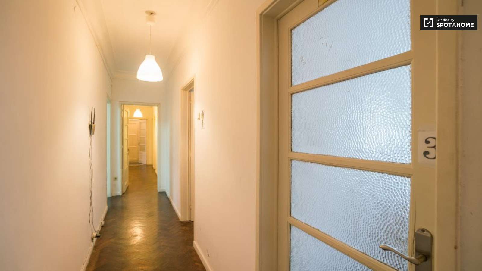 Fantastico Quarto Com Vista Sobre o Tejo e Ponte 25 Abril