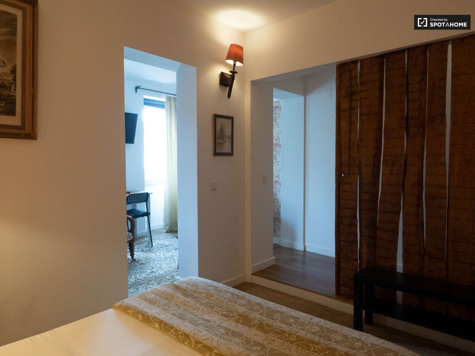 Chic 2-bedroom apartment for rent in Estrela