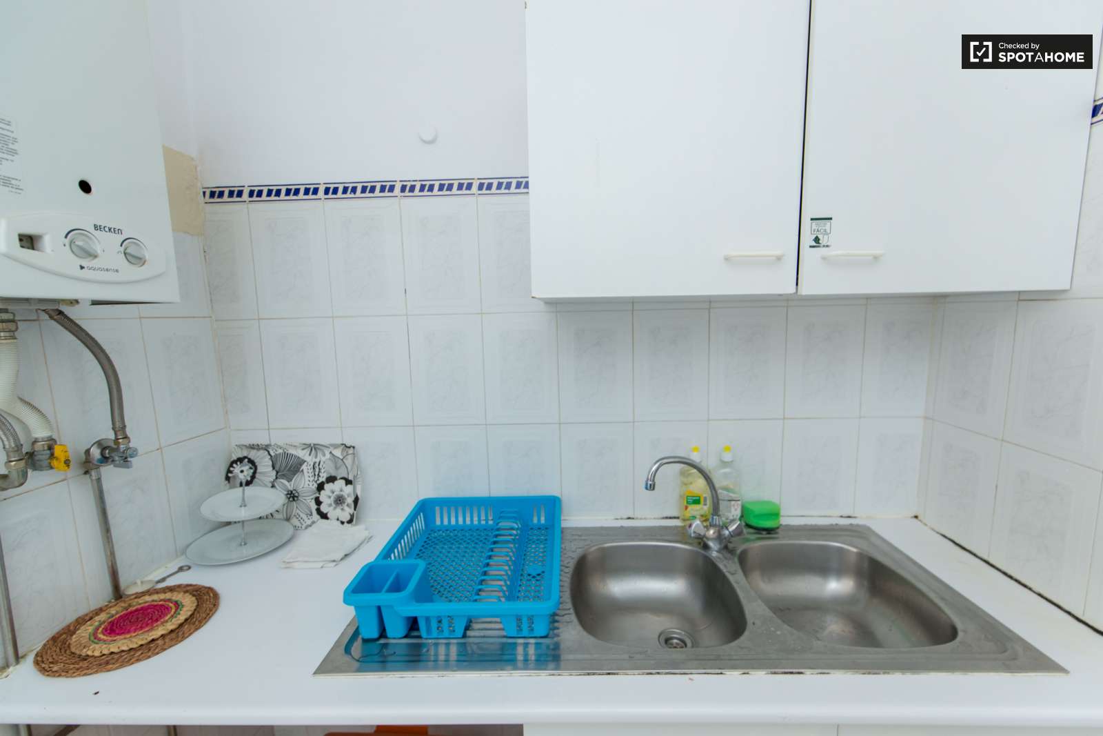 Single Room 10 min Lisbon City Center!