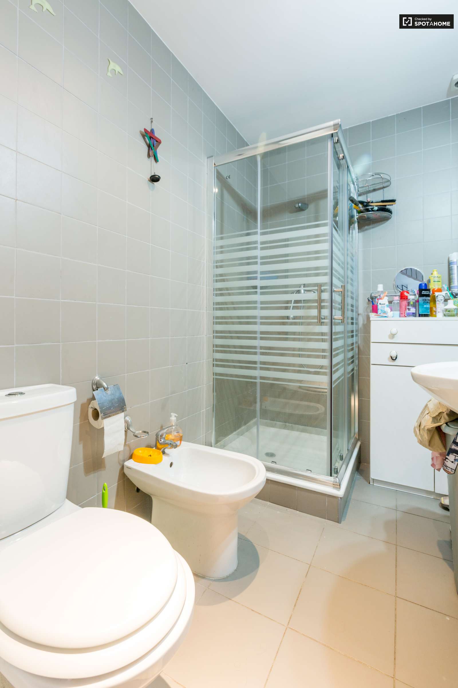 Twin Beds in Rooms for rent in 3-bedroom apartment in Lumiar