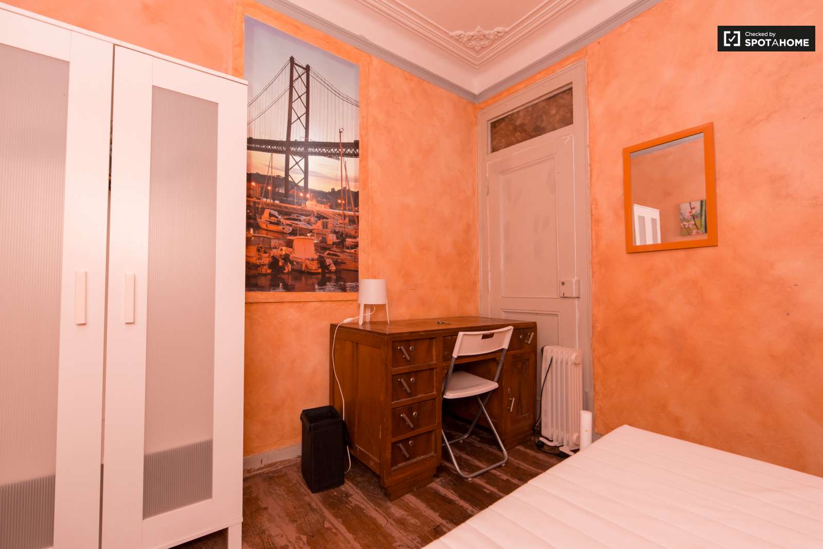 Charming room Lisbon Center - NEW