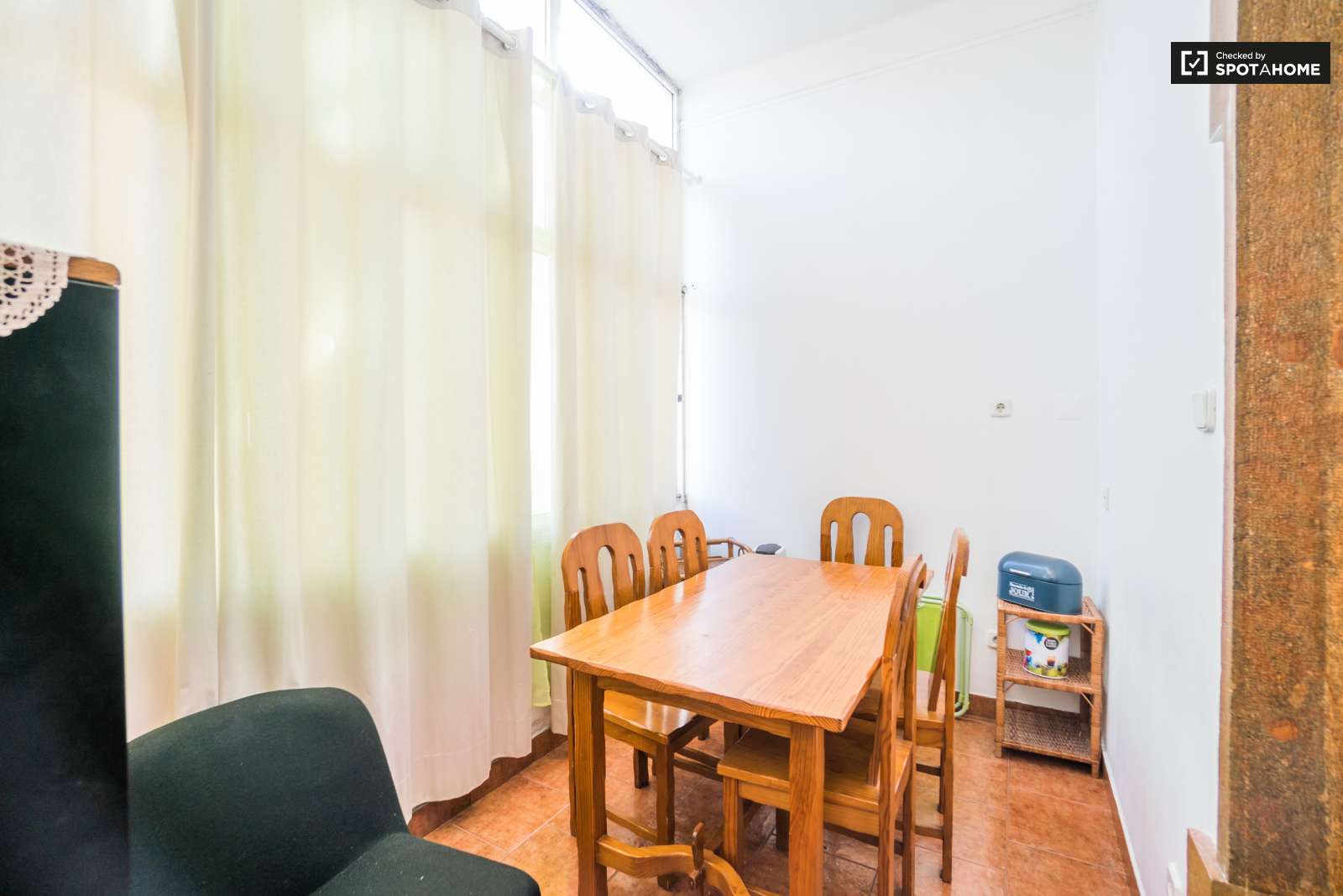 Room in Campo de Ourique, near Mercado Campo Ourique