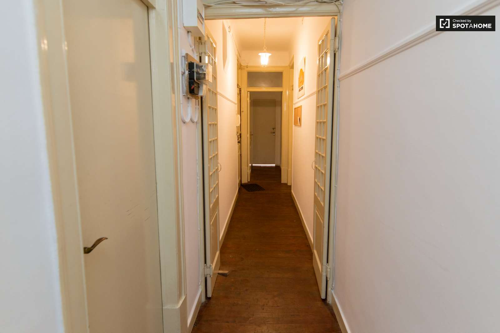 Single Room 10 min Lisbon City Center!