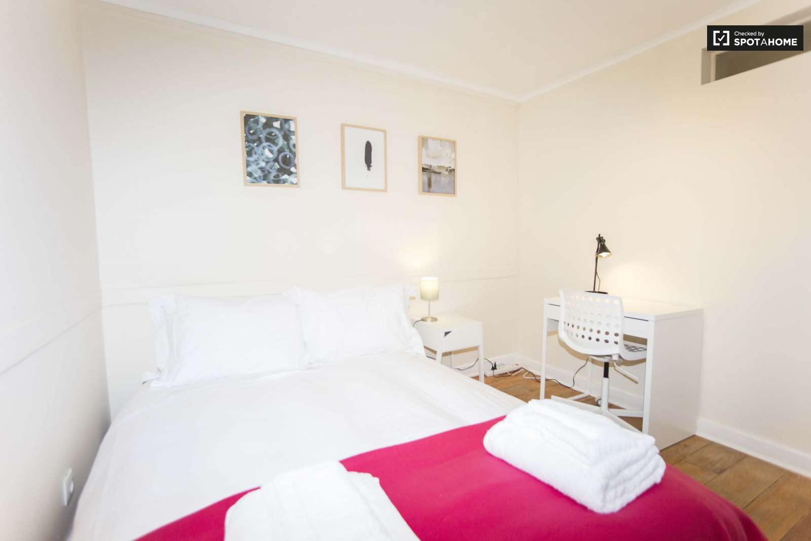 Bright 2-bedroom apartment for rent in Arroios, Lisbon