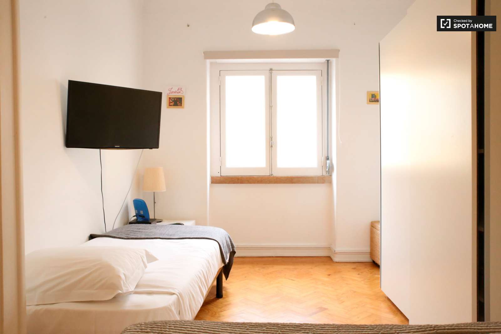 1-bedroom apartment for rent in Penha de França