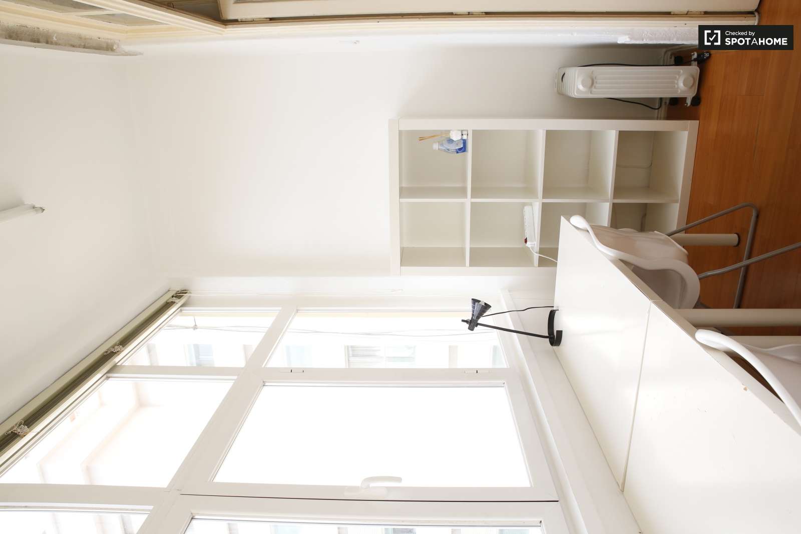 Twin Beds in Gorgeous rooms for rent in lovely flatshare in Avenidas Novas, near Metro Saldanha